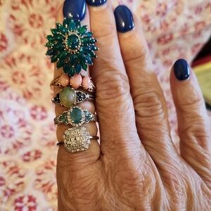 5 D'Joy Rings Size 7 $100